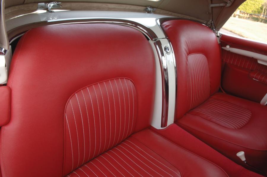  Chevrolet Corvette 1954 года  (фото 58 из 81)